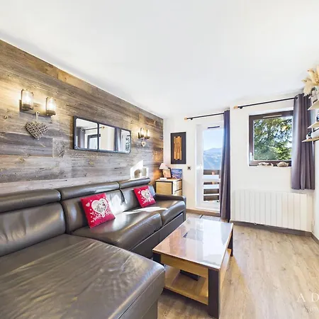 T2 Rénové, Proche Pistes Et Commerces, Balcon Exposé Sud - 5 Pers - Fr-1-398-610 Appartamento