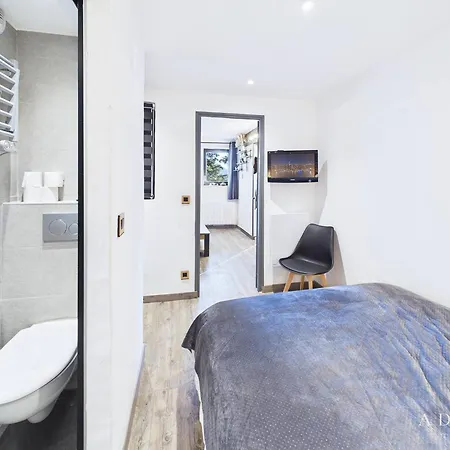T2 Rénové, Proche Pistes Et Commerces, Balcon Exposé Sud - 5 Pers - Fr-1-398-610 Appartamento Montvalezan